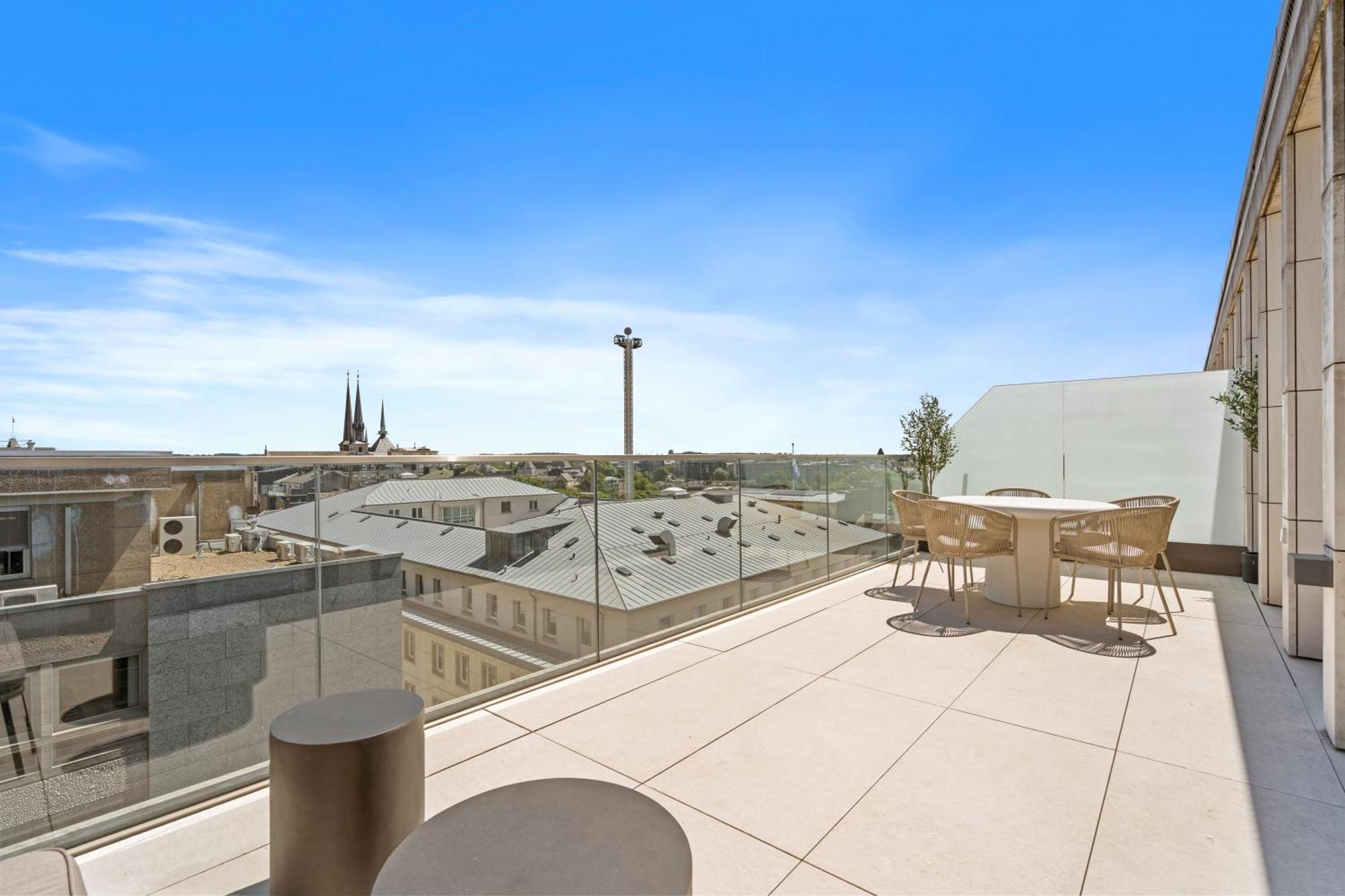 Voya Zenit Royal - Luxury Rooftop Views & Concierge Apartamento